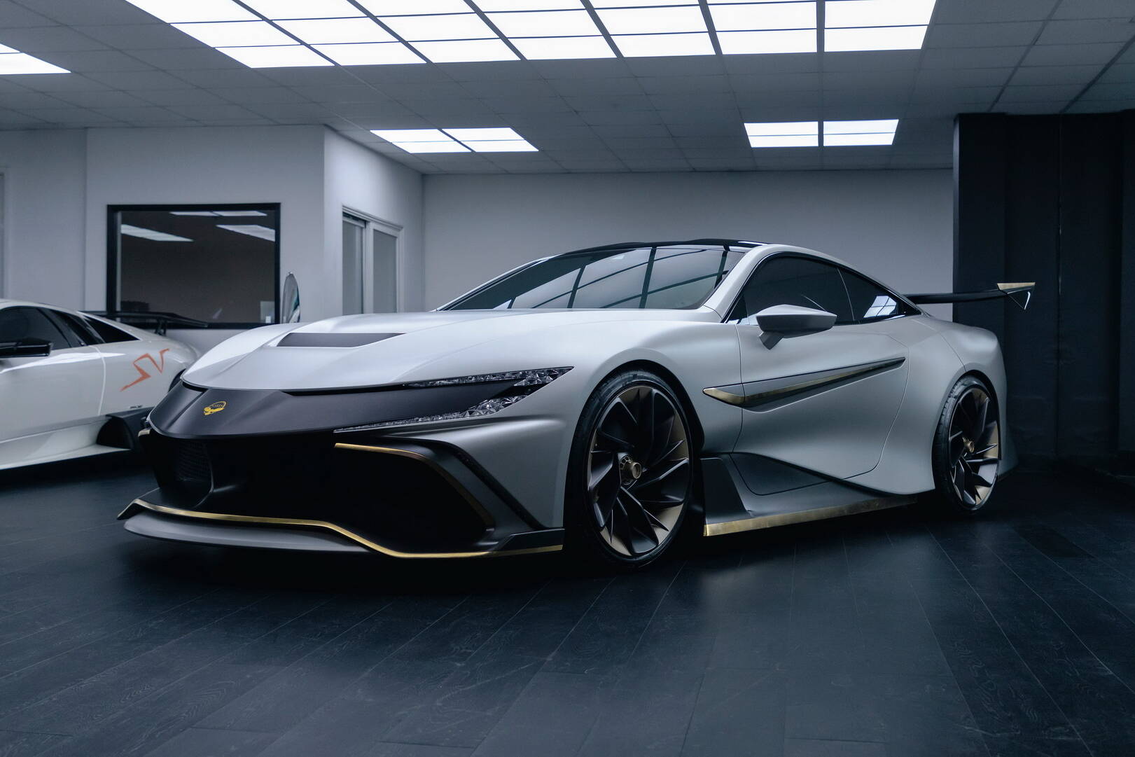 Naran Hyper Coupe
