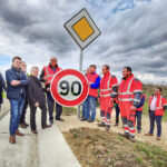 90 km/h