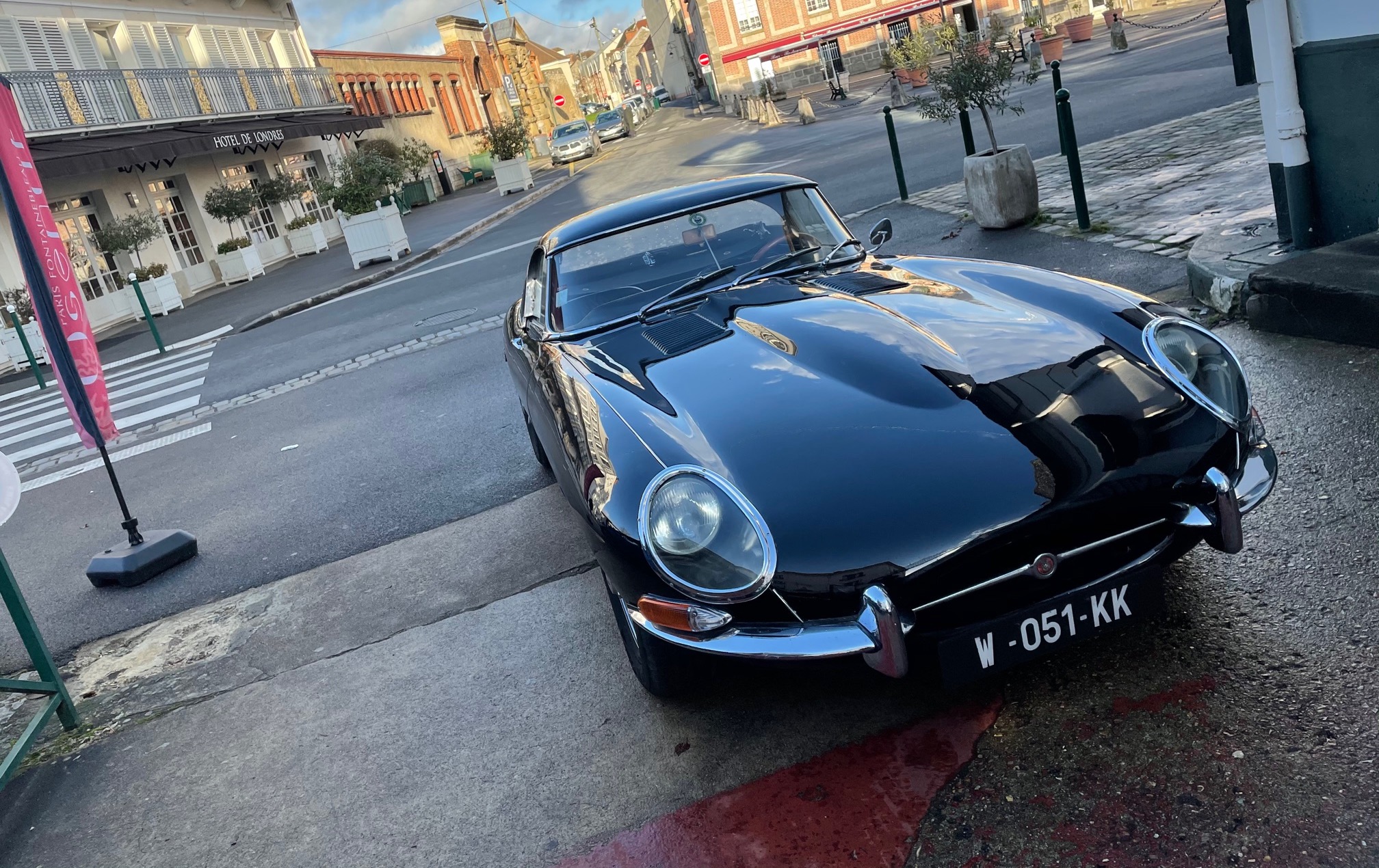 Vente aux enchères Osenat propose 15 automobiles d'exception à