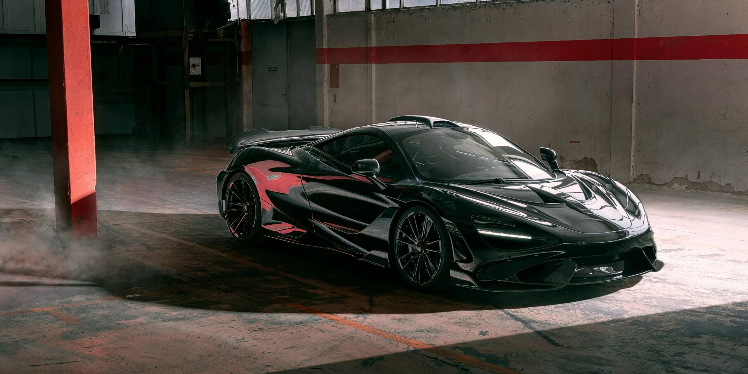 McLaren 765LT