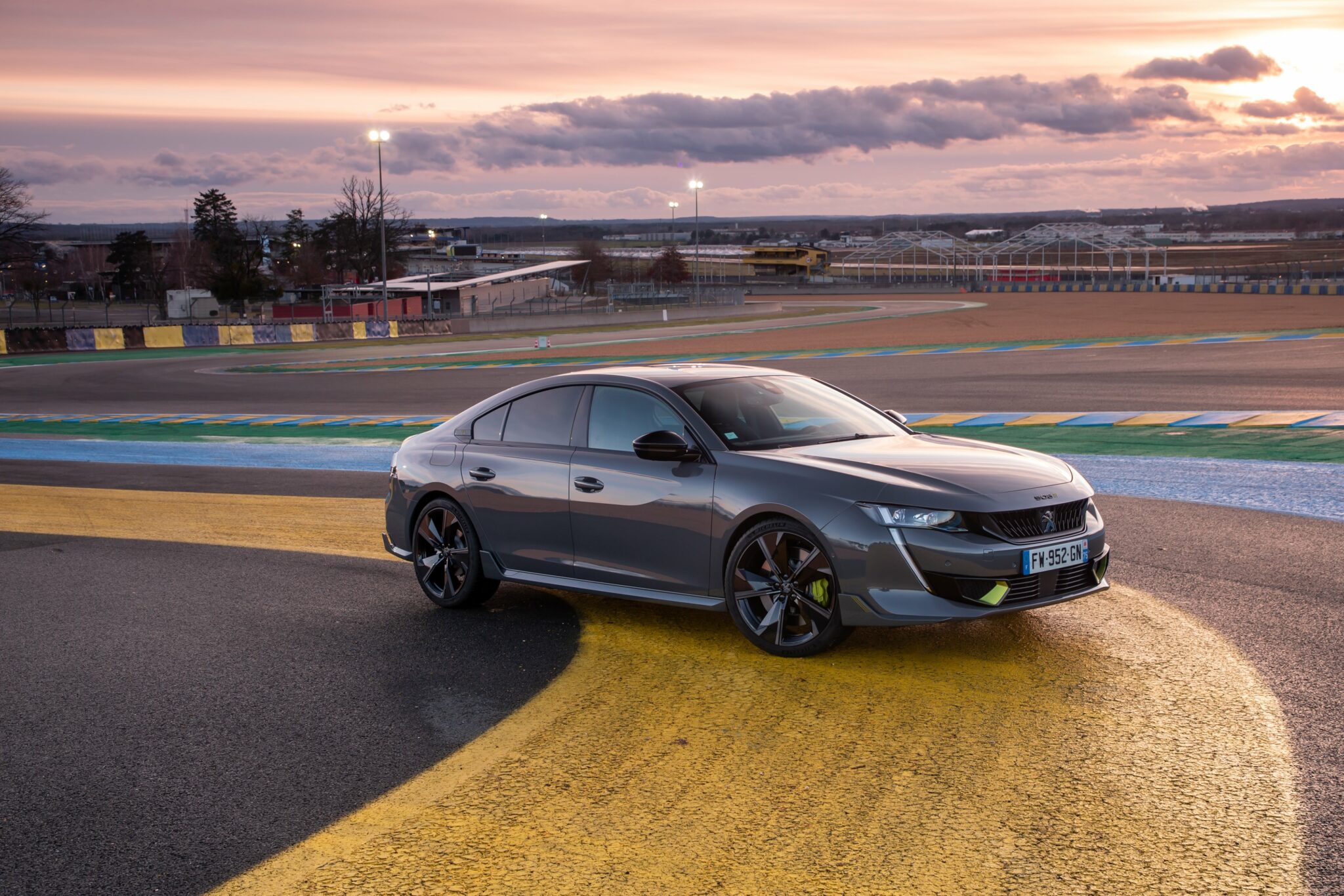 Peugeot 508 PSE Plaisir Hybride Essai Les Voitures