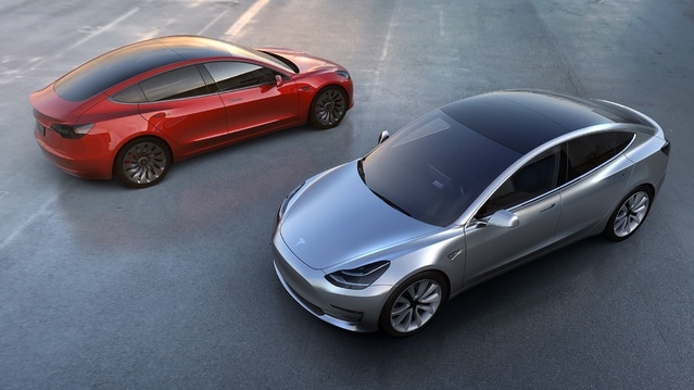 Tesla Model 3 commande Hertz Elon Musk