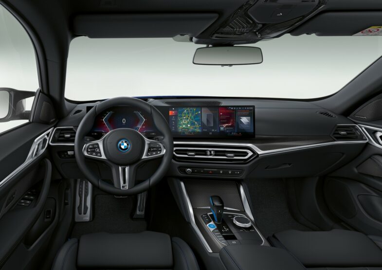 BMW i4 voiture électrique