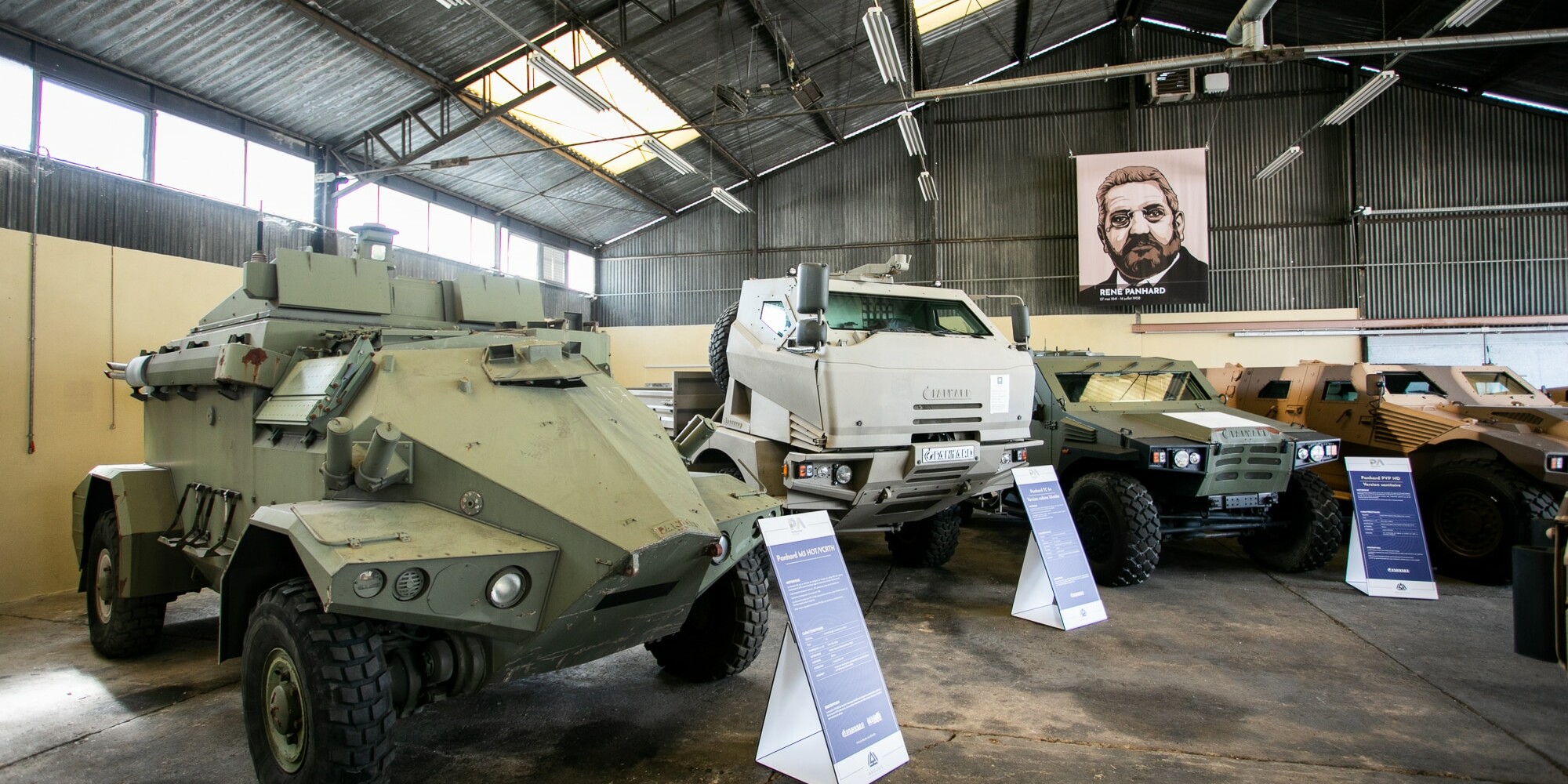journée du patrimoine journée européennes du patrimoine Arquus armée française défilé 14 juillet
