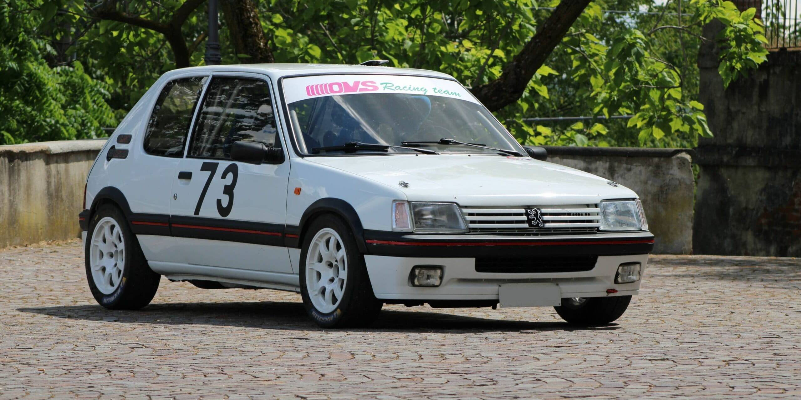 Peugeot 205