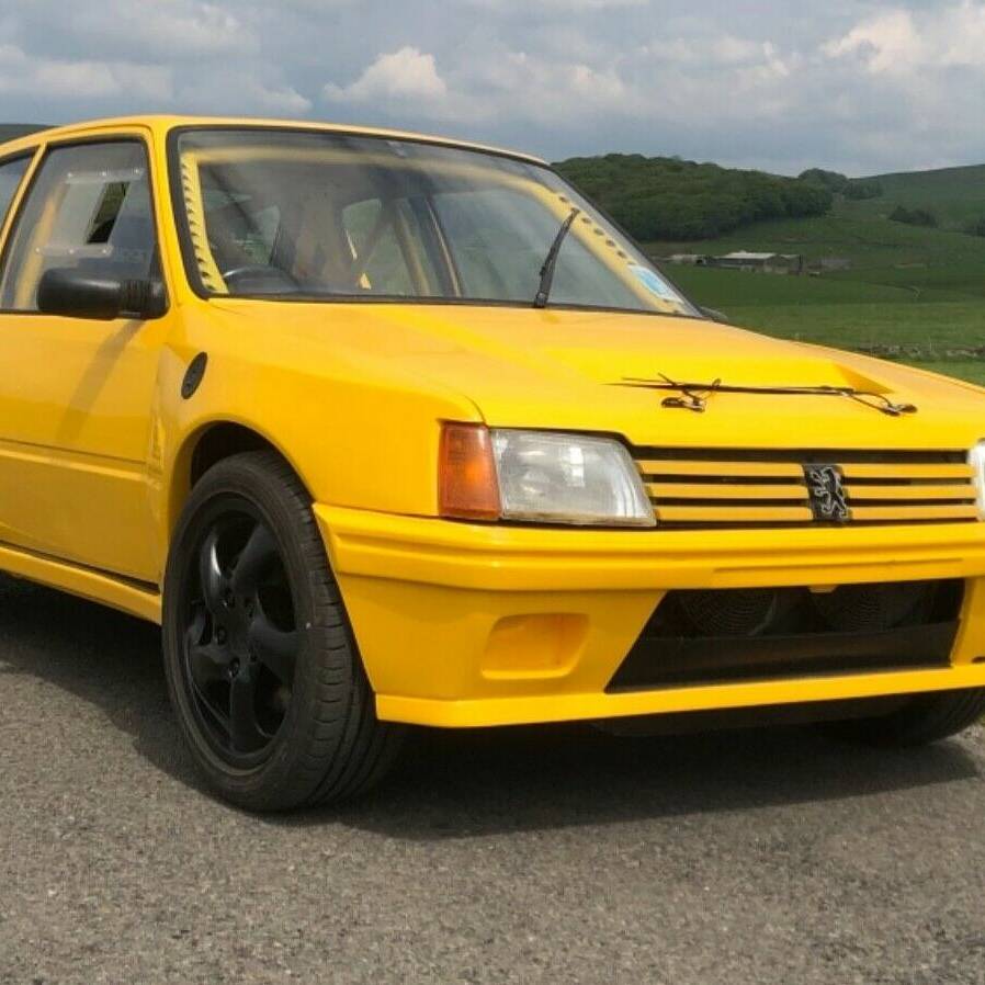 Porsche Boxster Peugeot 205