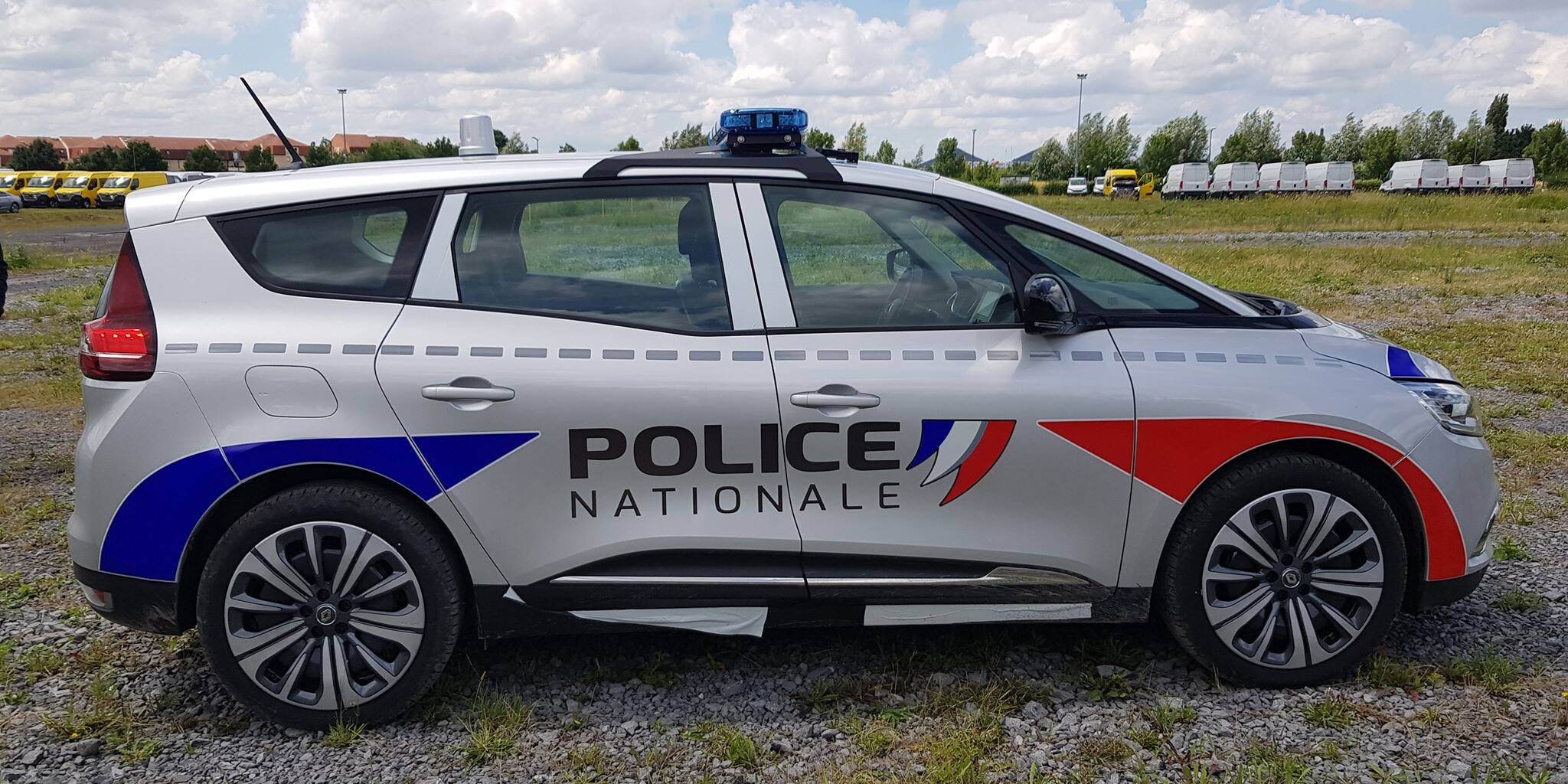 Police Nationale Renault Grand Scénic