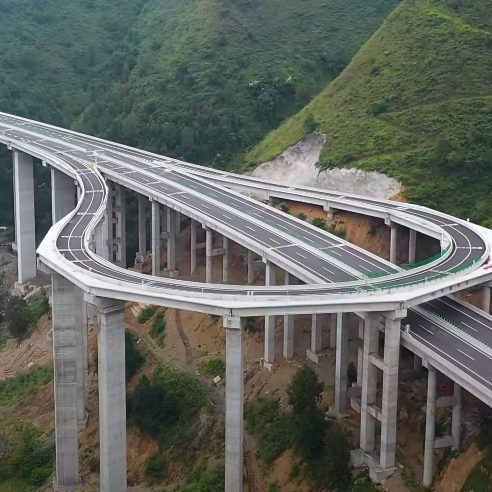 Chine demi-tour autoroute