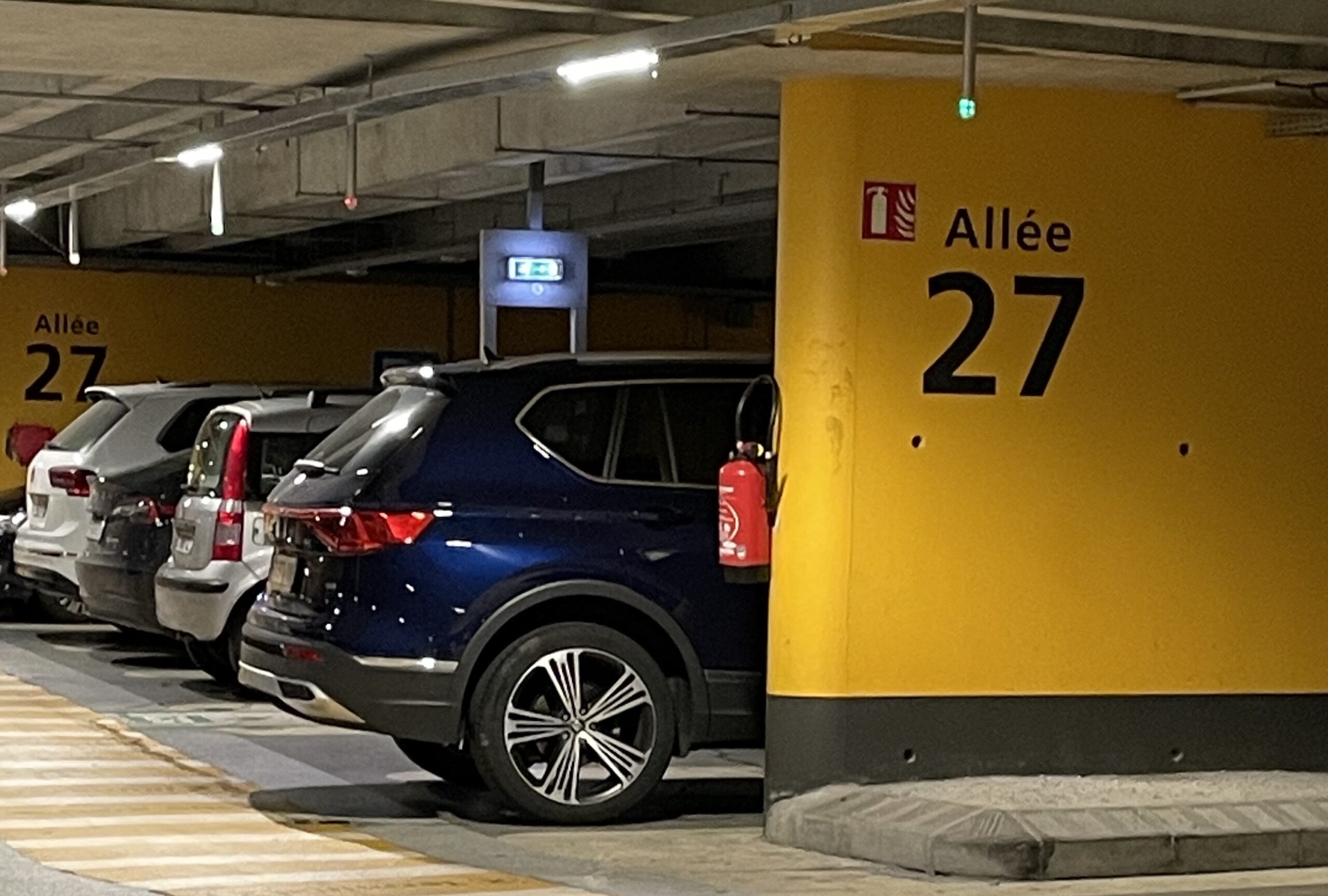place-parking-aeroport-Roissy-CDG-reservation-22 place-parking-aeroport-Roissy-CDG-reservation-22