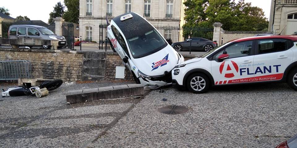 accident auto-école auto école formation à la conduite sécurité routière
