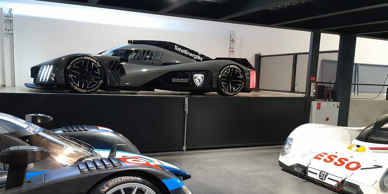 Peugeot 9X8 24 Heures du Mans Musée de L'Aventure Peugeot