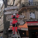 panneaux de direction Paris Anne Hidalgo