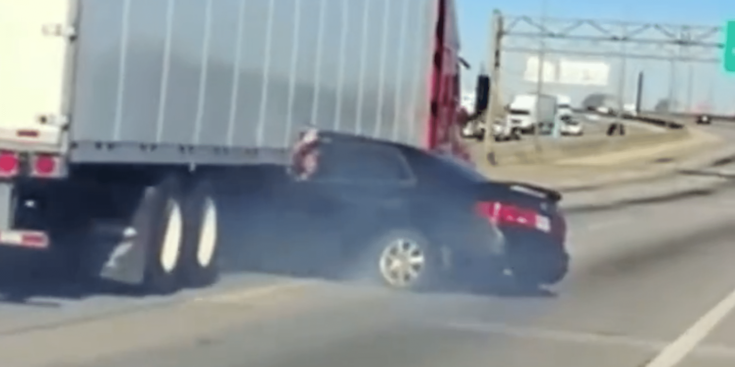 accident USA camion autoroute voiture