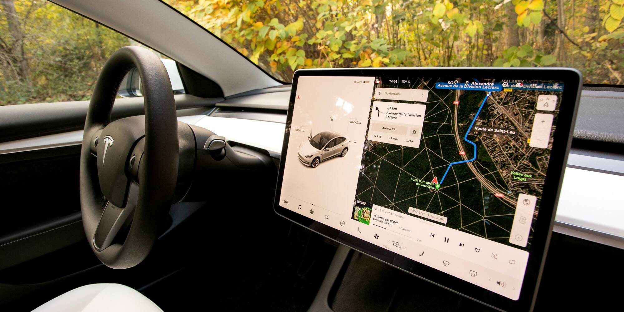 voiture électrique Elon Musk Choose France Tesla rappel Tesla voitures électriques Autopilot