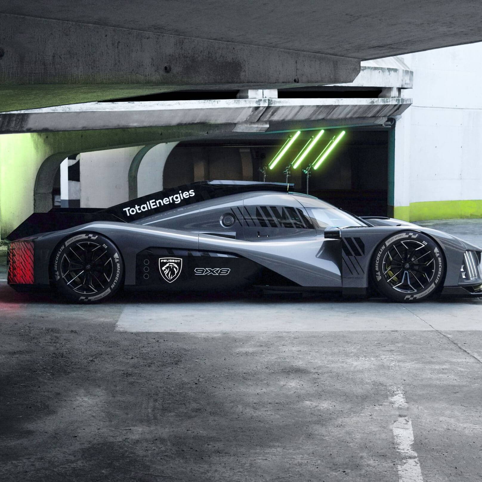 Hypercar Peugeot 9X8 FIA WEC 2022 24 Heures du Mans