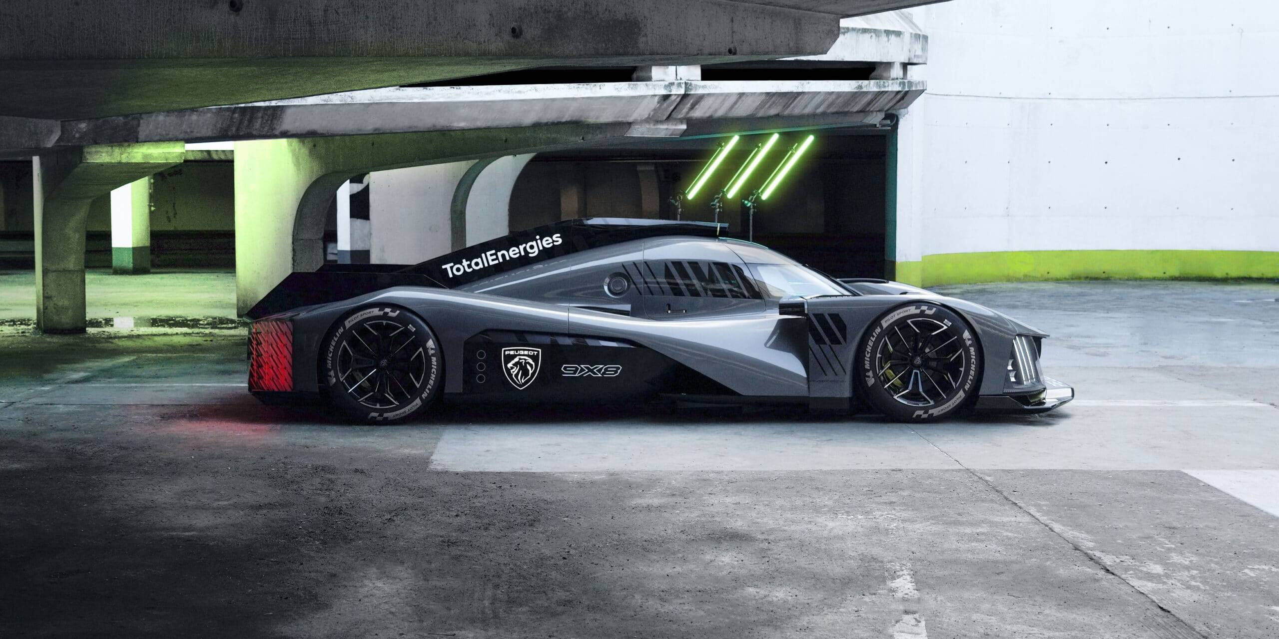 Hypercar Peugeot 9X8 FIA WEC 2022 24 Heures du Mans
