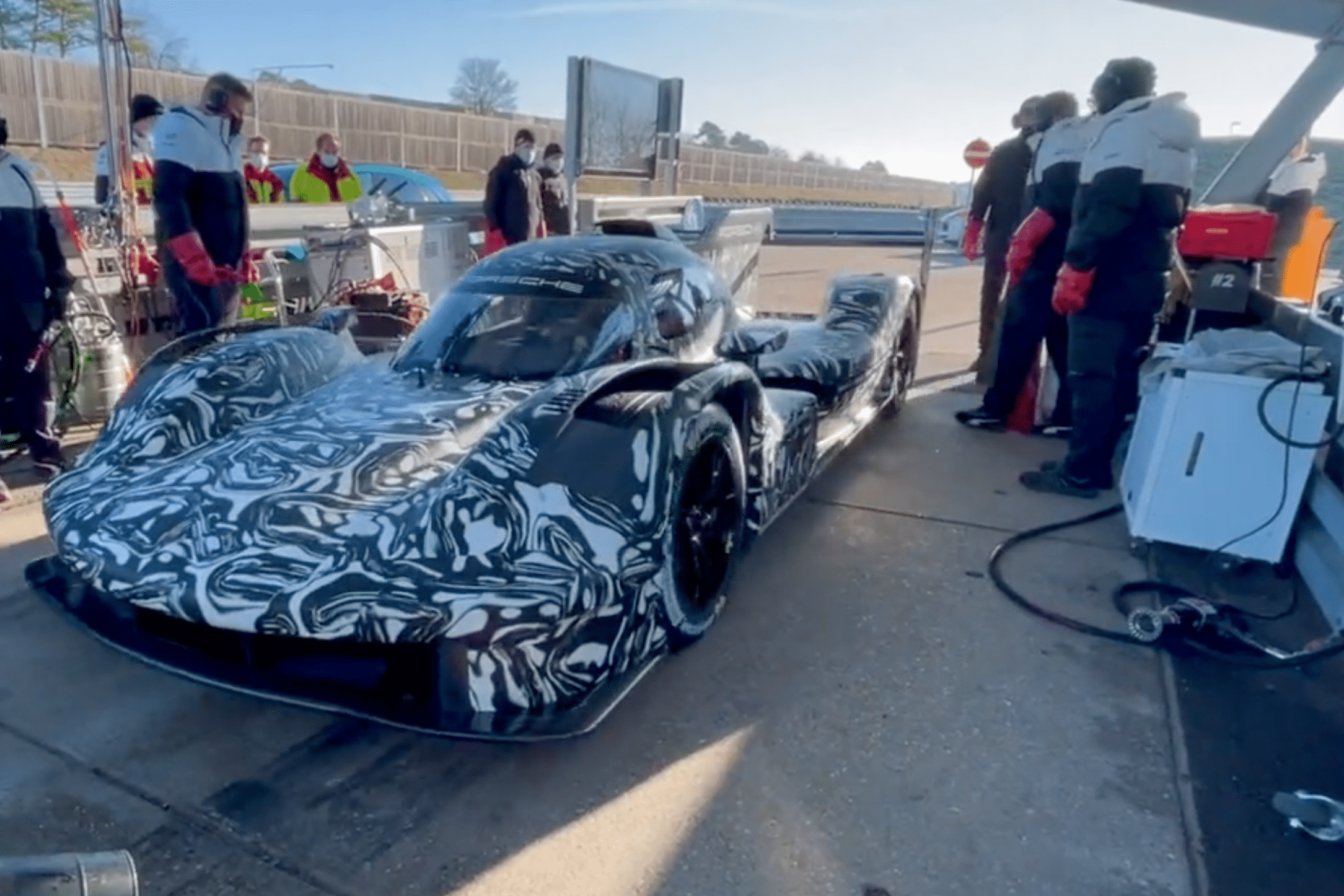 24 Heures du Mans Porsche LMDh