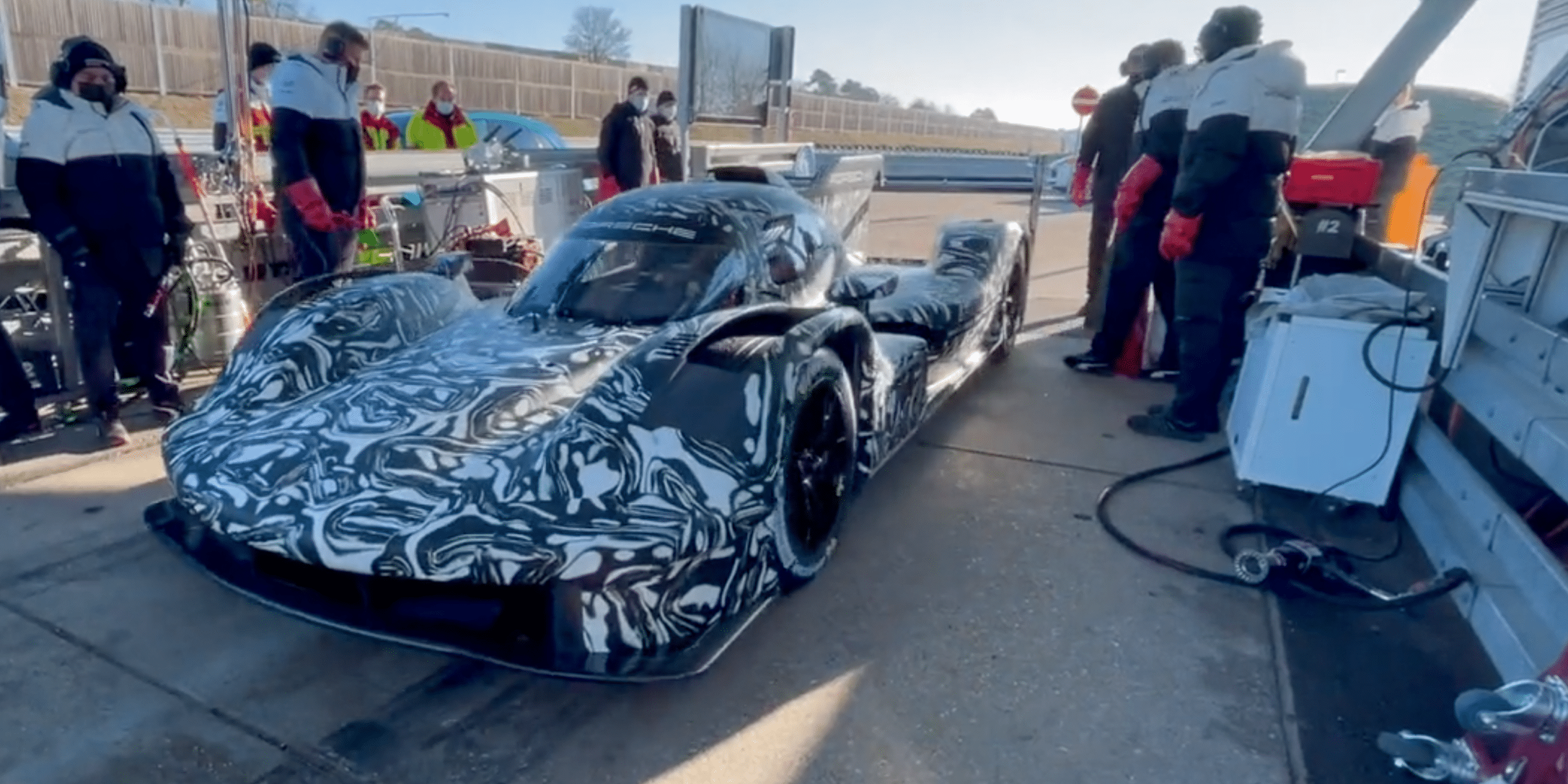 24 Heures du Mans Porsche LMDh