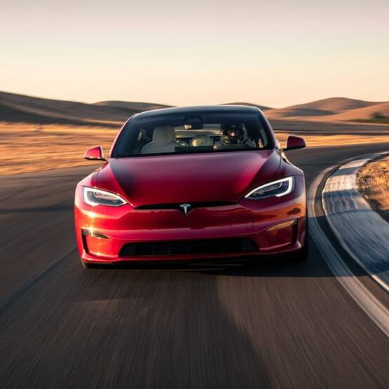 Tesla Mode S Plaid mode Track