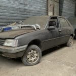 Peugeot 205 urbex youngtimer