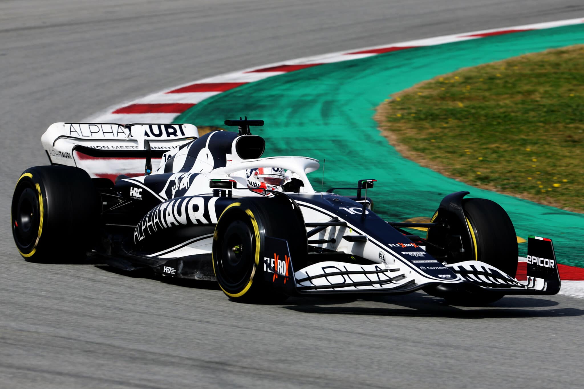 F1 Essais Barcelone Lewis Hamilton signe le meilleur temps Les