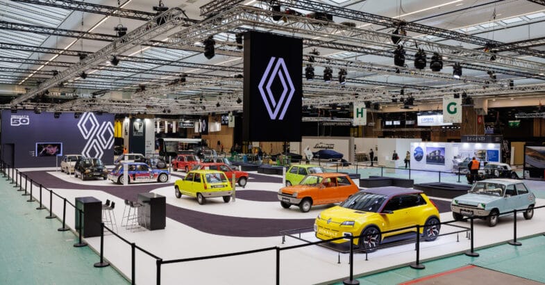 Renault 5 électrique Rétromobile 2022