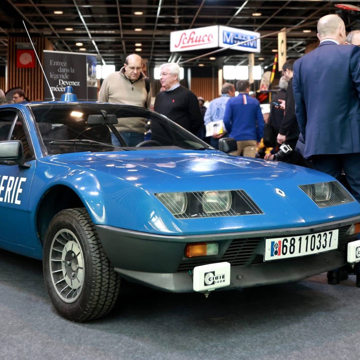 Rétromobile 2022 gendarmerie nationale