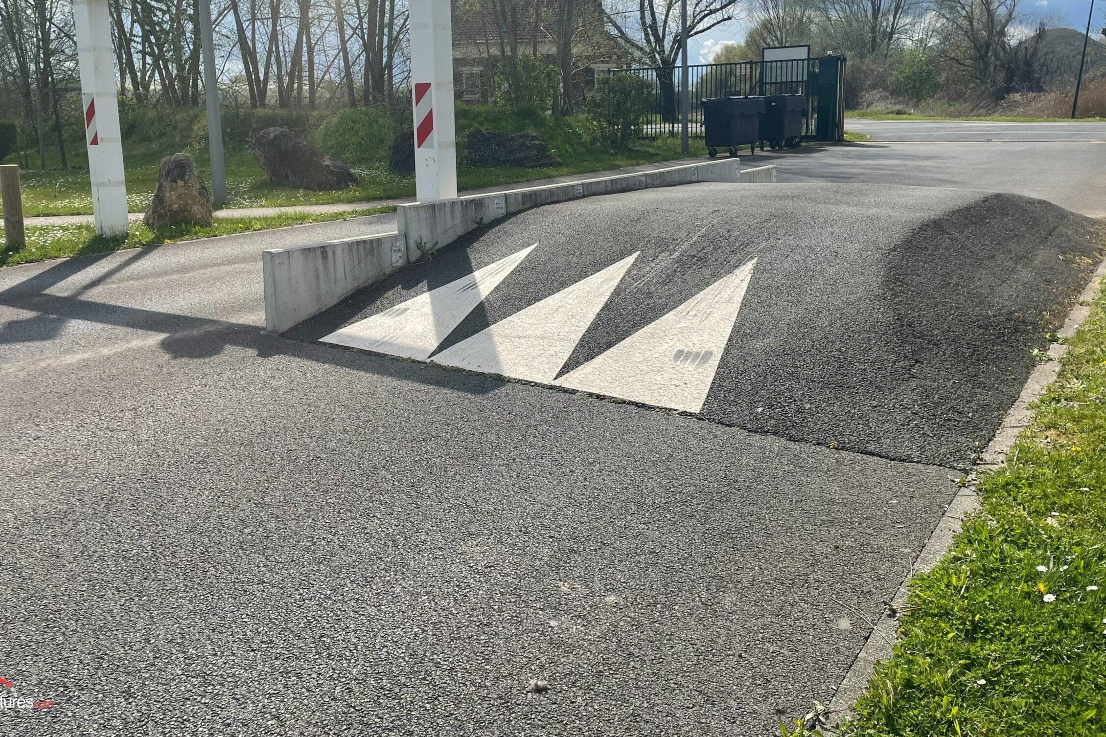 ralentisseur le plus haut de France ralentisseurs illégaux non conformes
