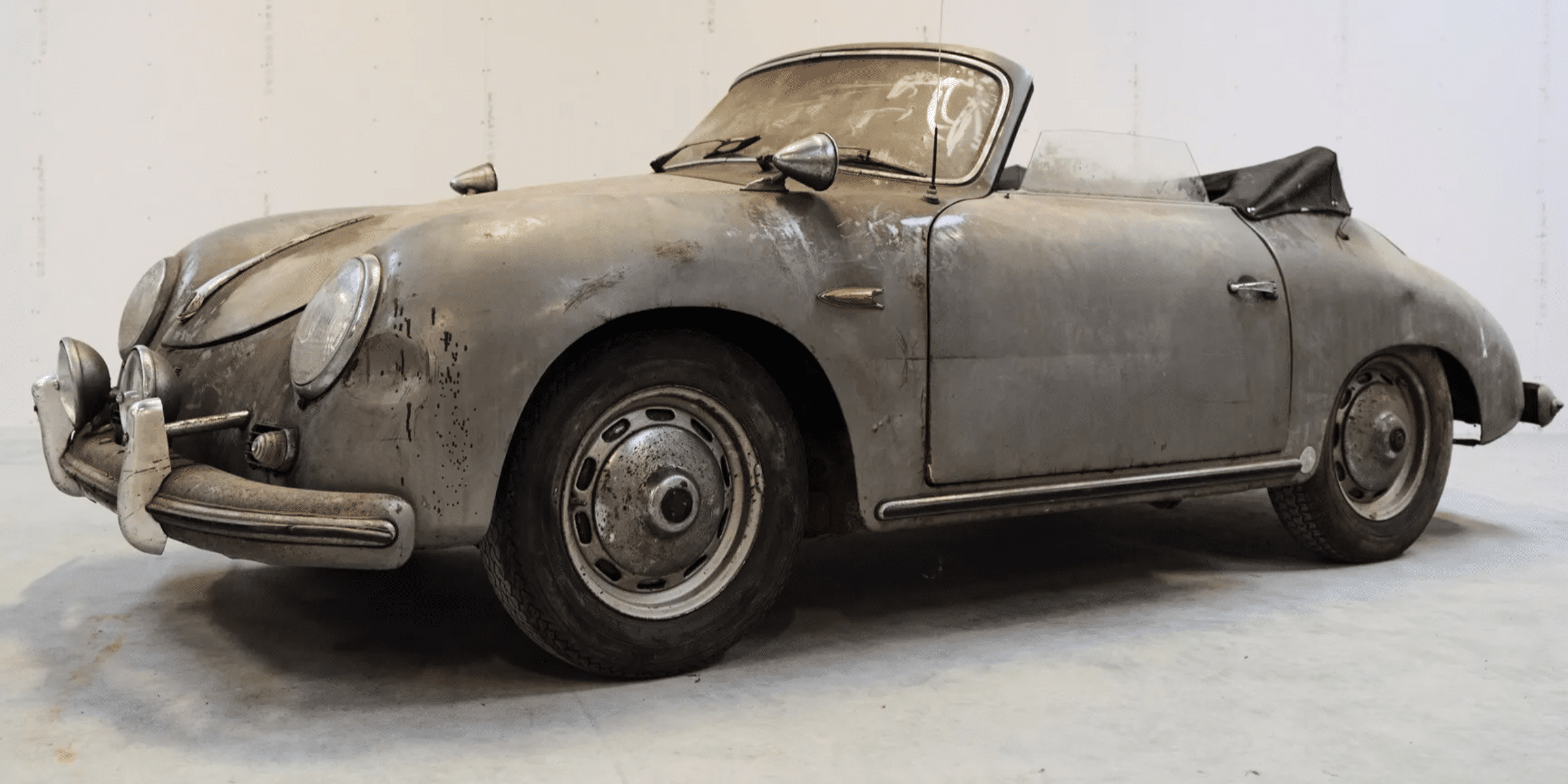 Porsche 356 sortie de grange RM Sotheby's