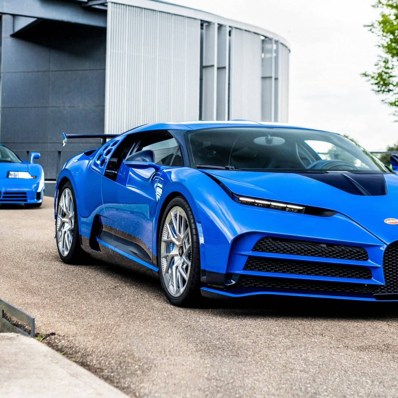 Bugatti Centodieci Bugatti EB110