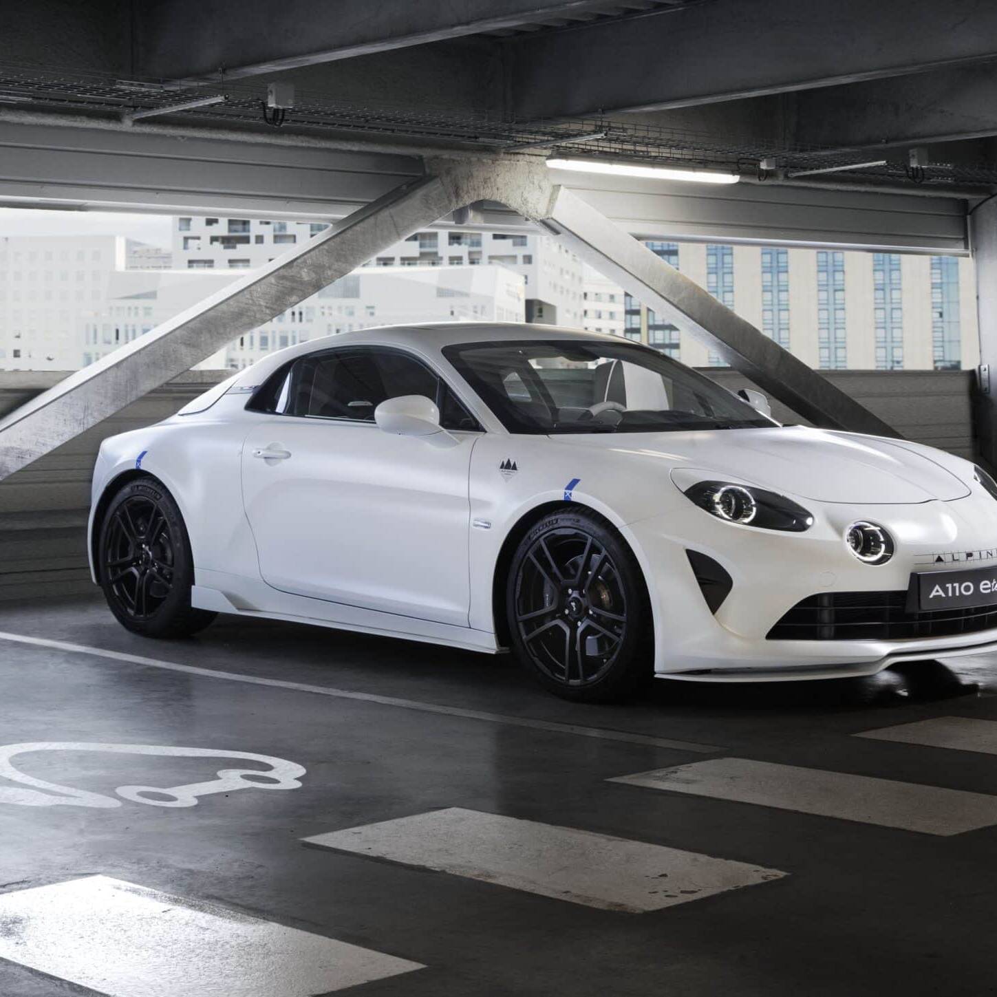 Alpine A110 E-ternité 100% électrique GP de France