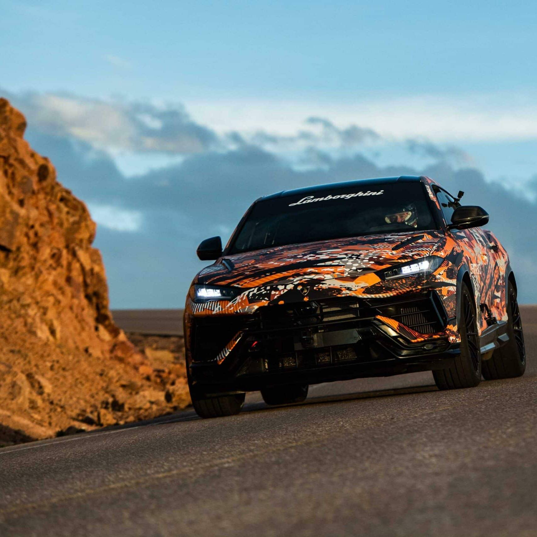 Lamborghini Urus Pike Peak