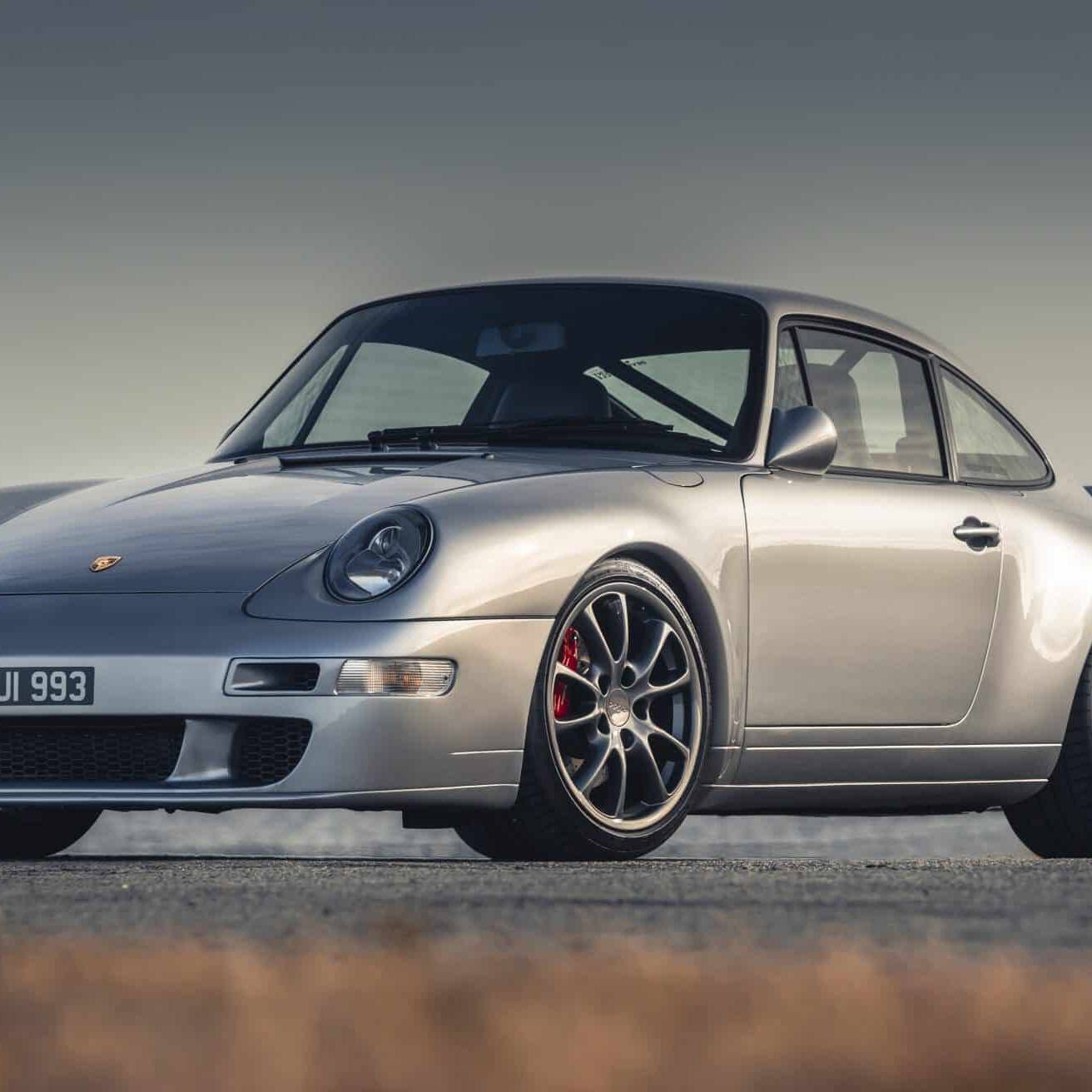 Porsche 911 Autoart 993R restomod