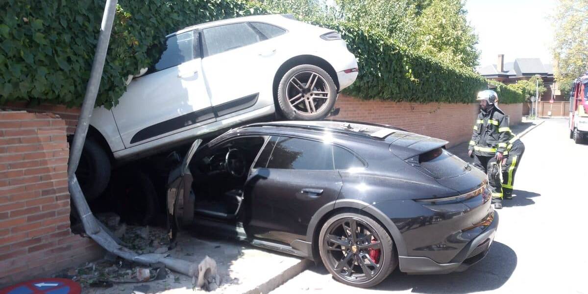 Porsche Taycan Cross Turismo Porsche Macan