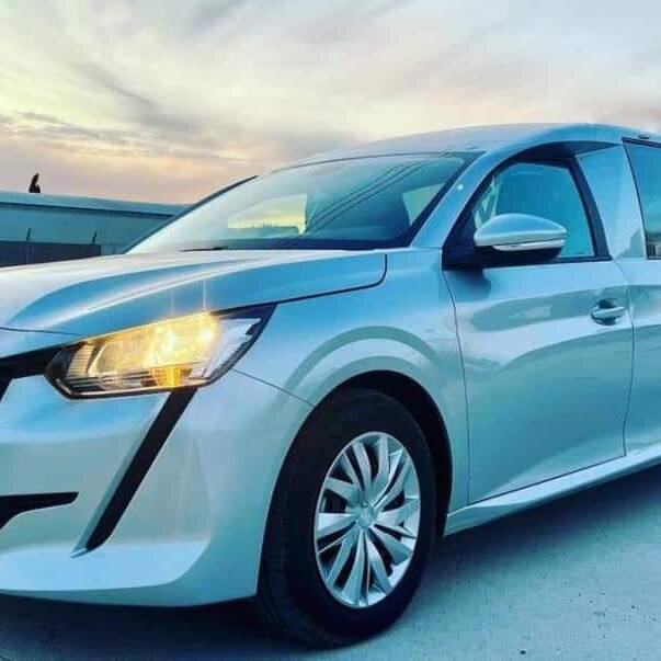 Peugeot 208 corbillard