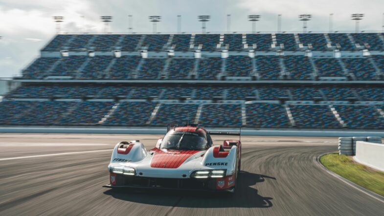 Porsche 963 LMDh 24 Heures du Mans 2023