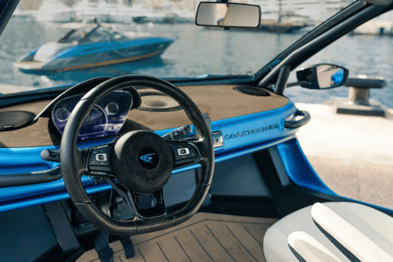 voiture électrique Savage Rivale Coastrunner EV frigo intégré