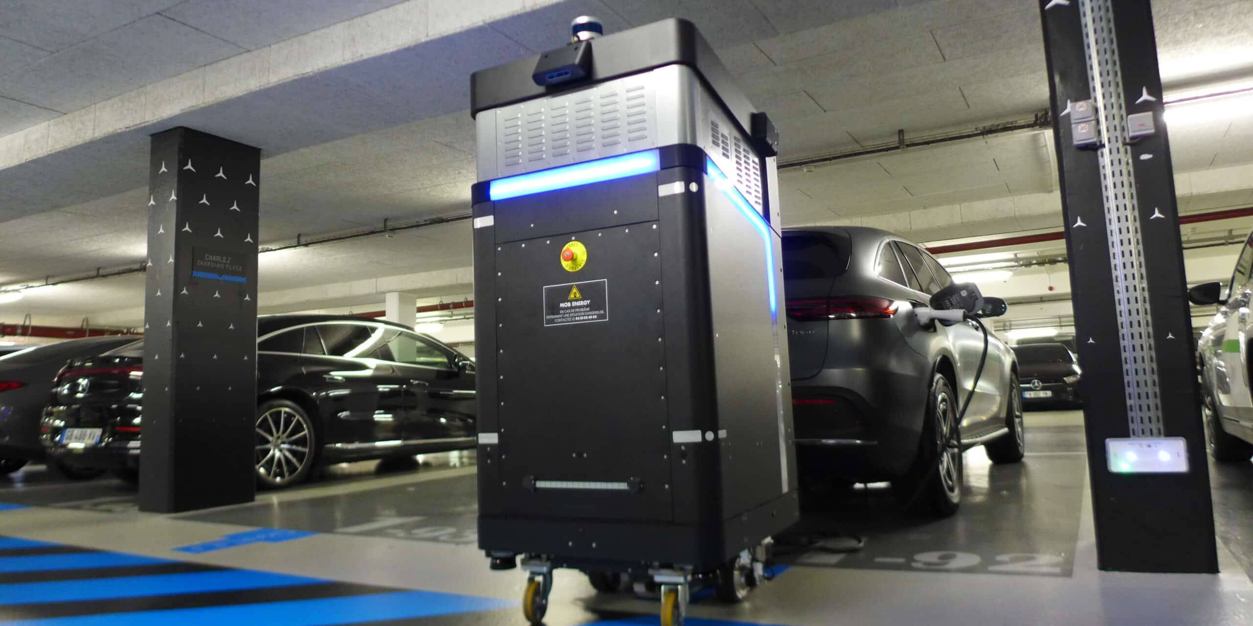 voiture électrique robot autonome de recharge Mob-Energy Mercedes