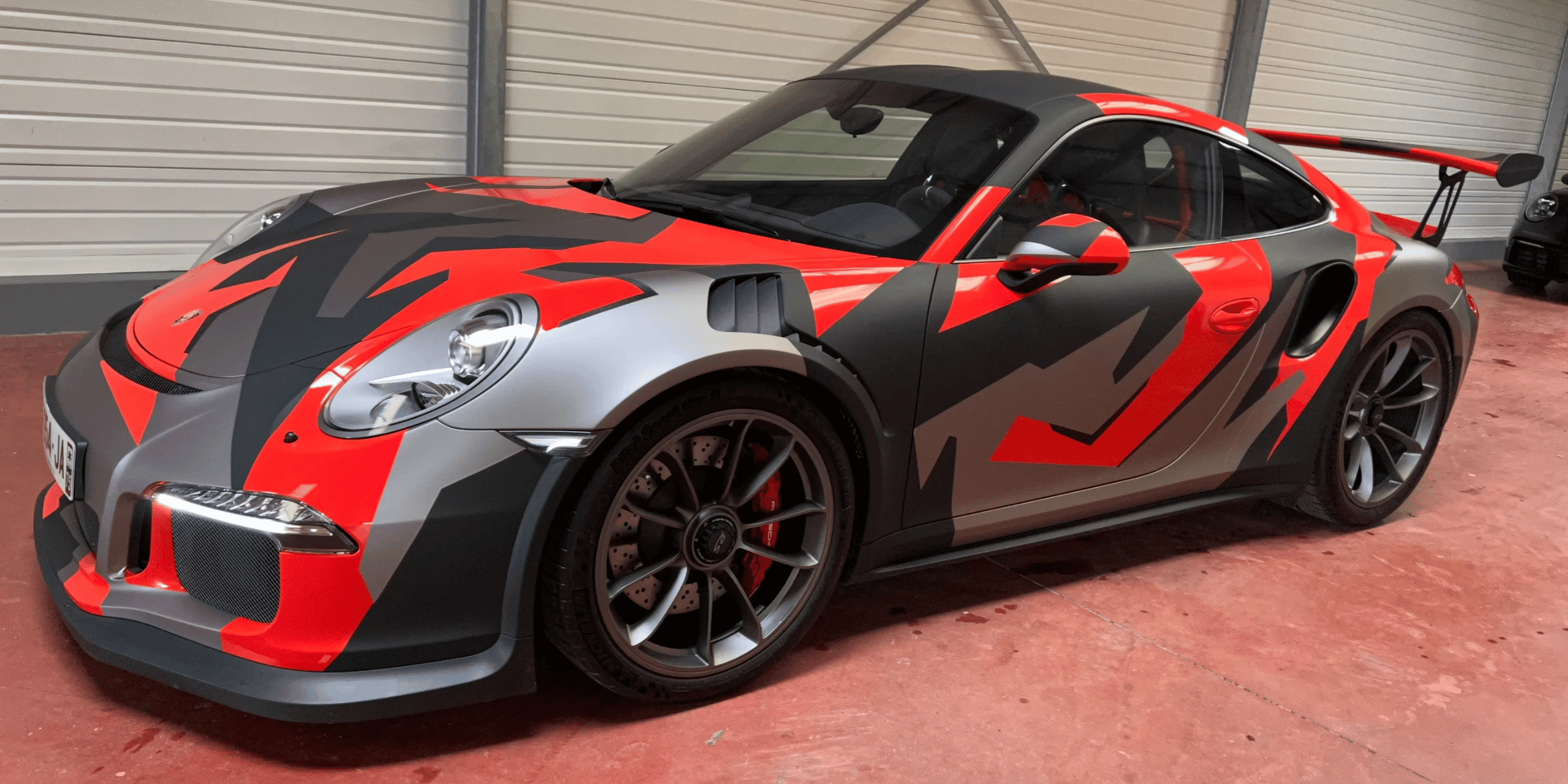 Vente aux enchères AGRASC Porsche