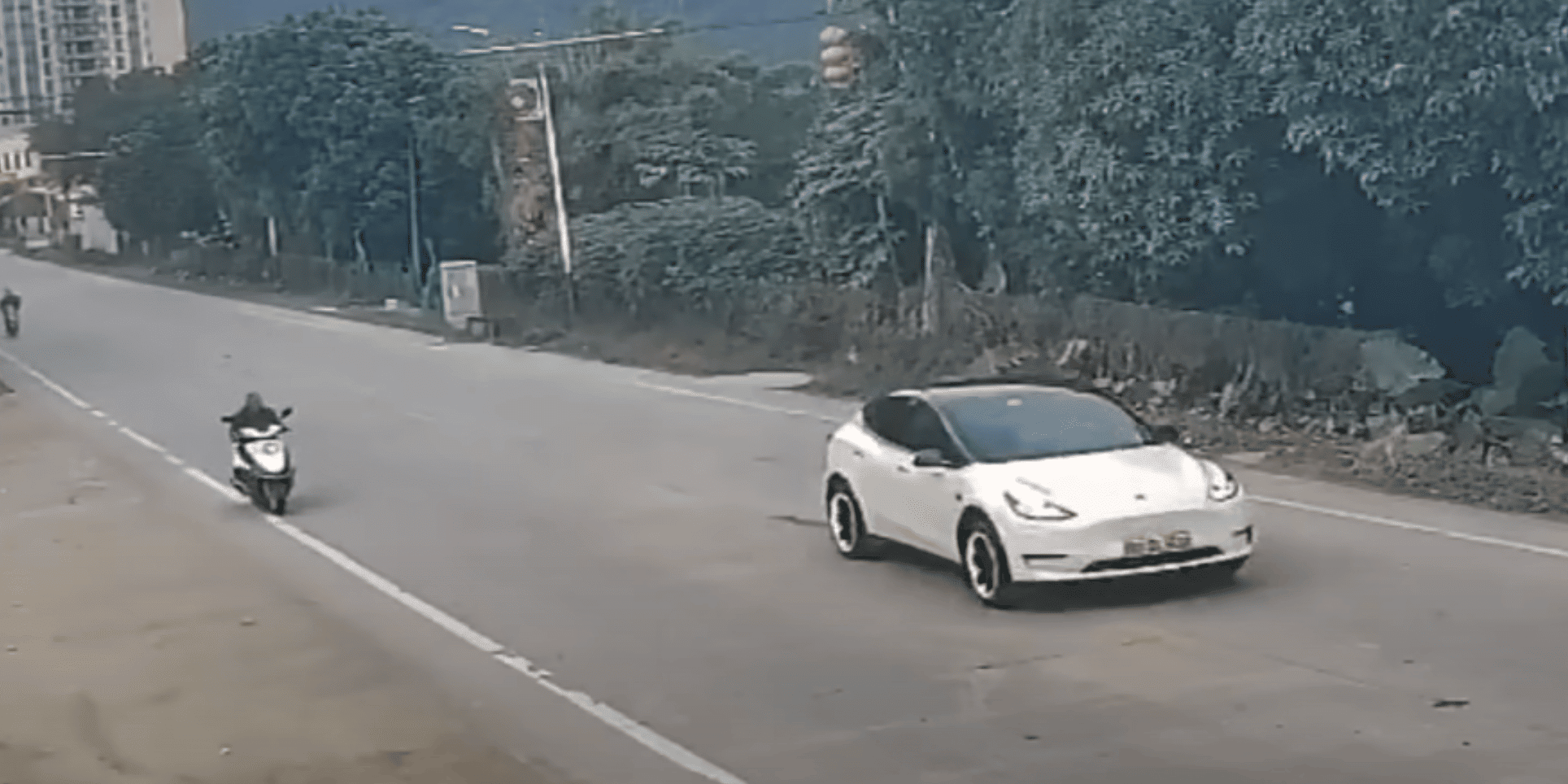 accident Tesla Model Y Chine vidéo voiture électrique