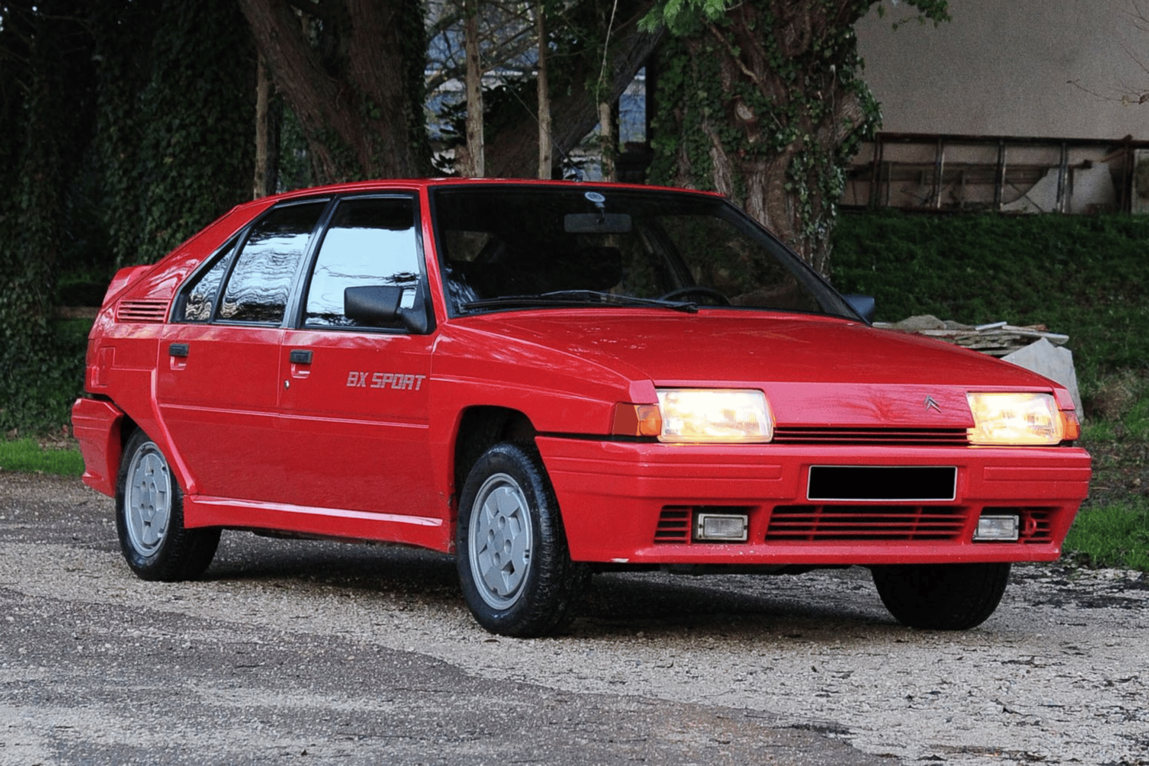 Citroën BX youngtimer vente aux enchères Aguttes