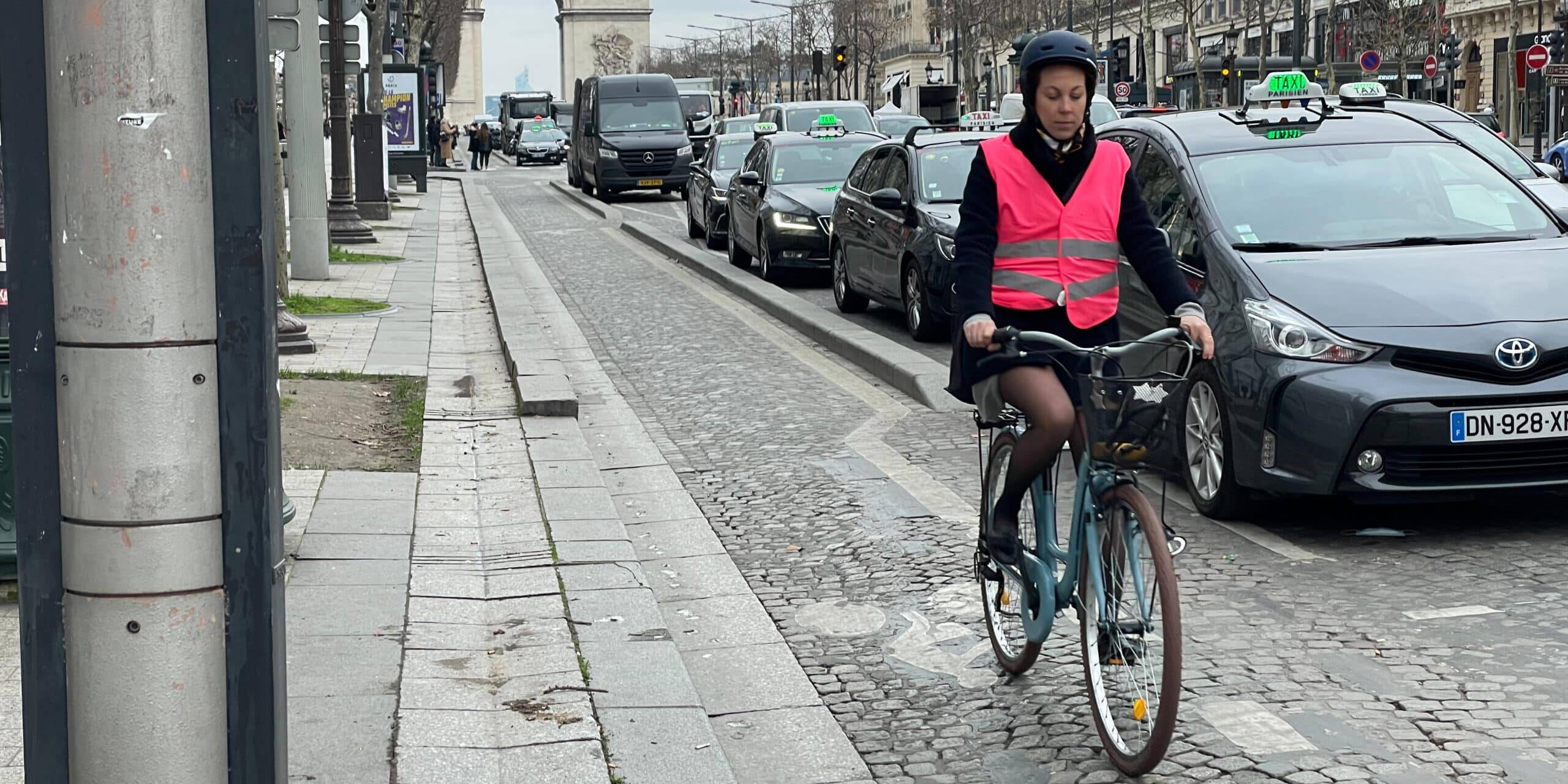 Paris Anne Hidalgo Code de la rue parisien