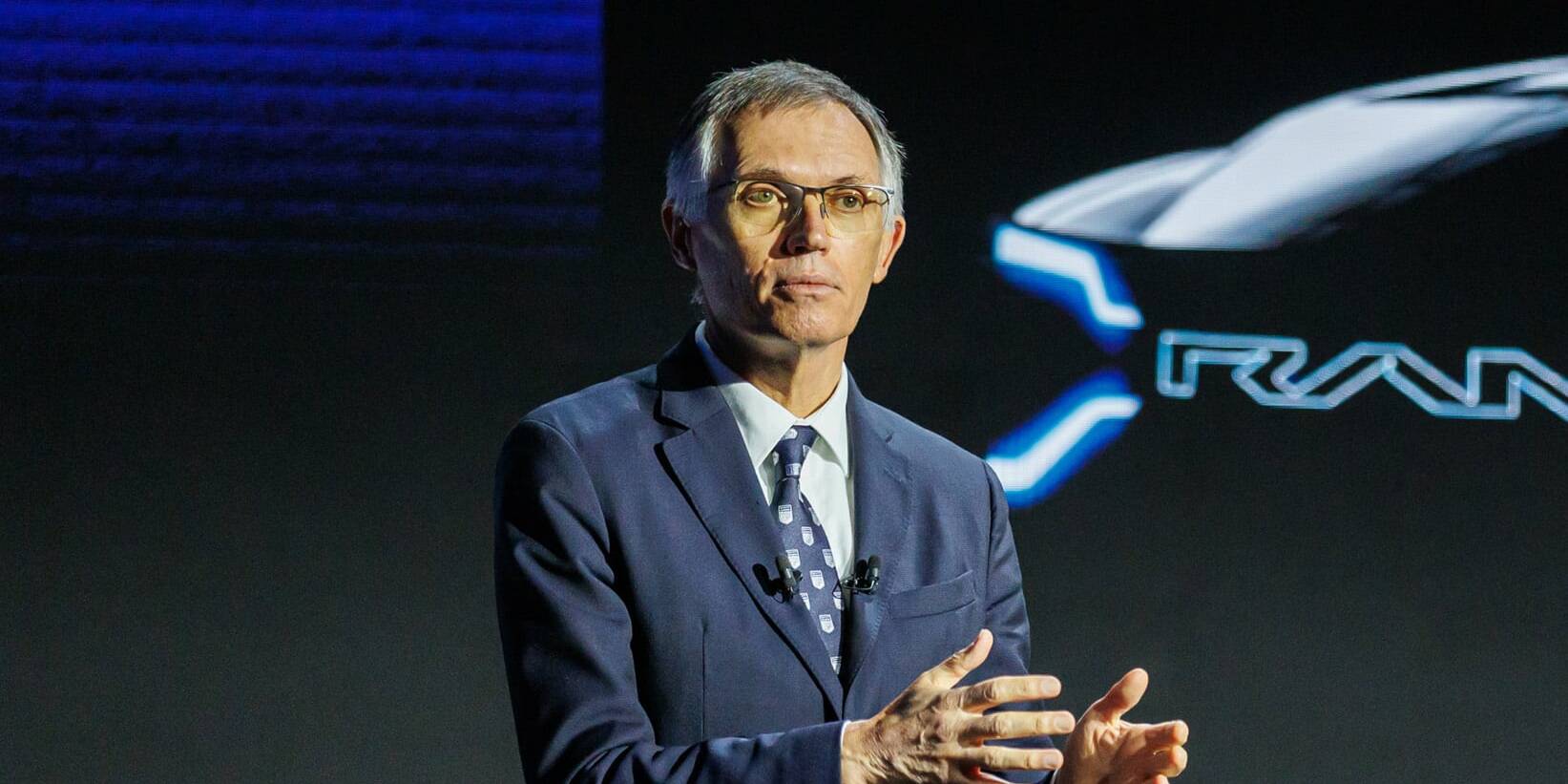 Carlos Tavares voiture électrique