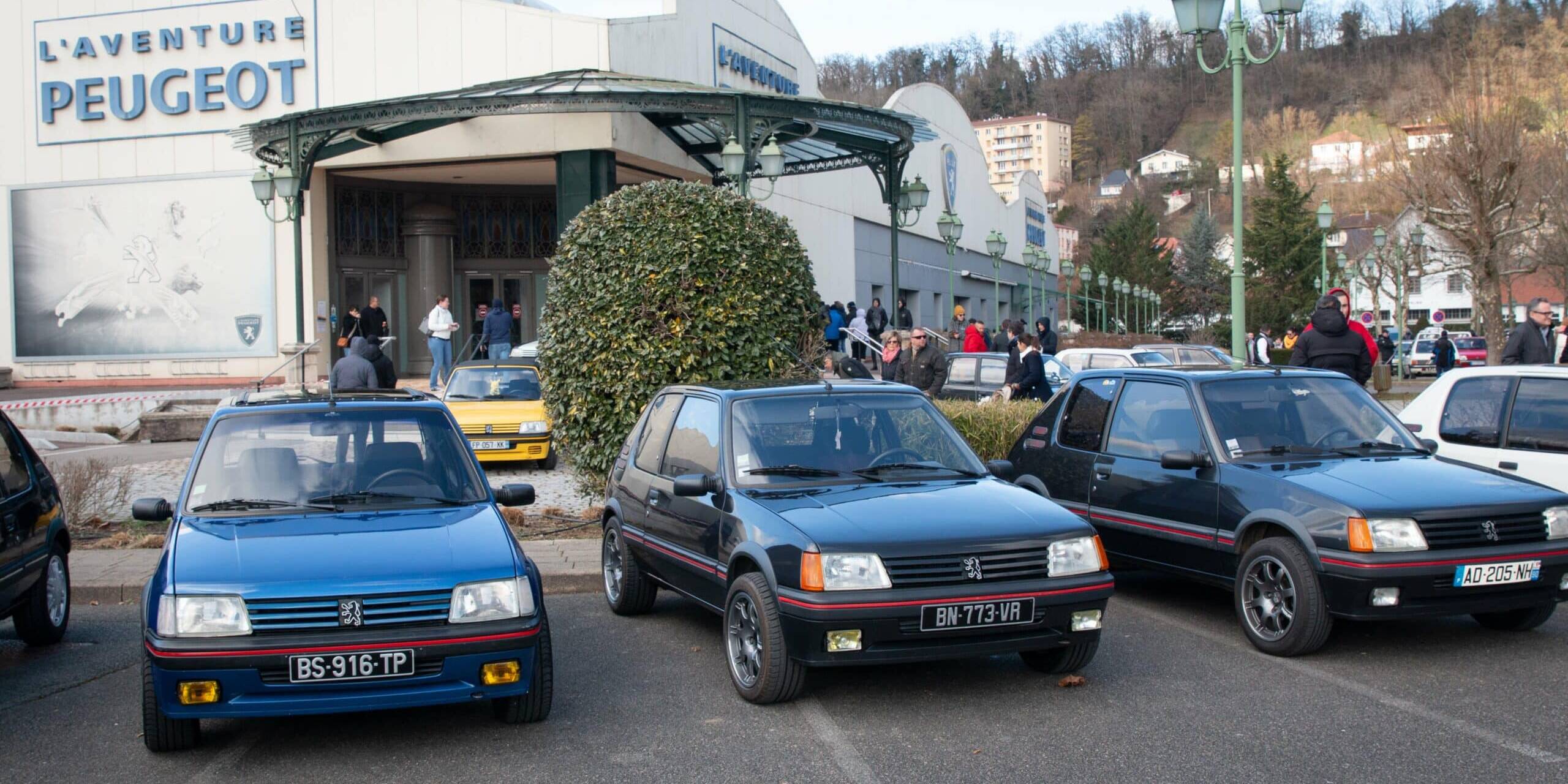 Peugeot 205 GTI Rassemblement Peugeot 205 Musée de L'Aventure Peugeot