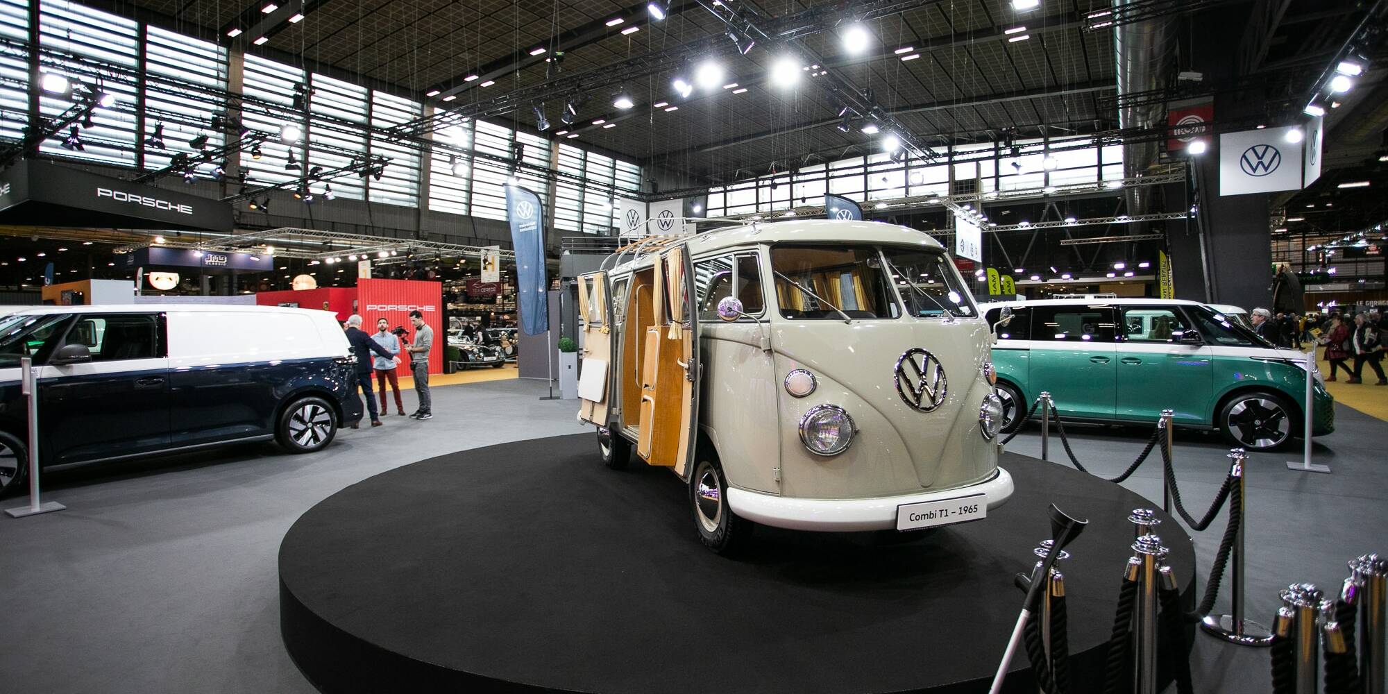 Rétromobile Volkswagen Combi ID. Buzz