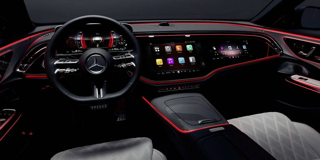 TikTok Mercedes-Benz Classe E 2023 MBUX
