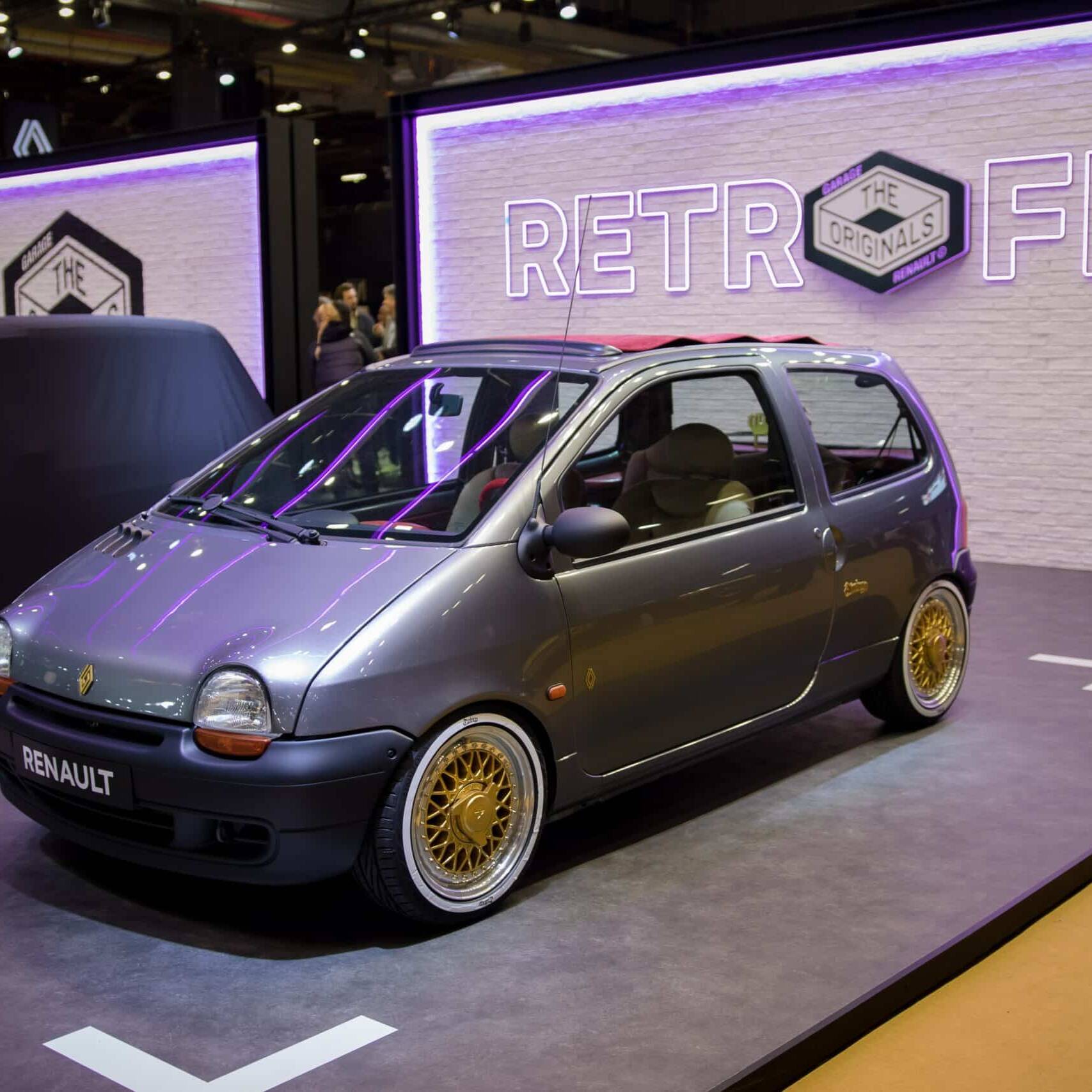 Rétromobile 2023 stand Renault Twingo