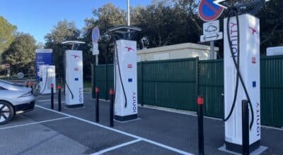 voiture électrique bornes de recharge publiques France Mars 2023