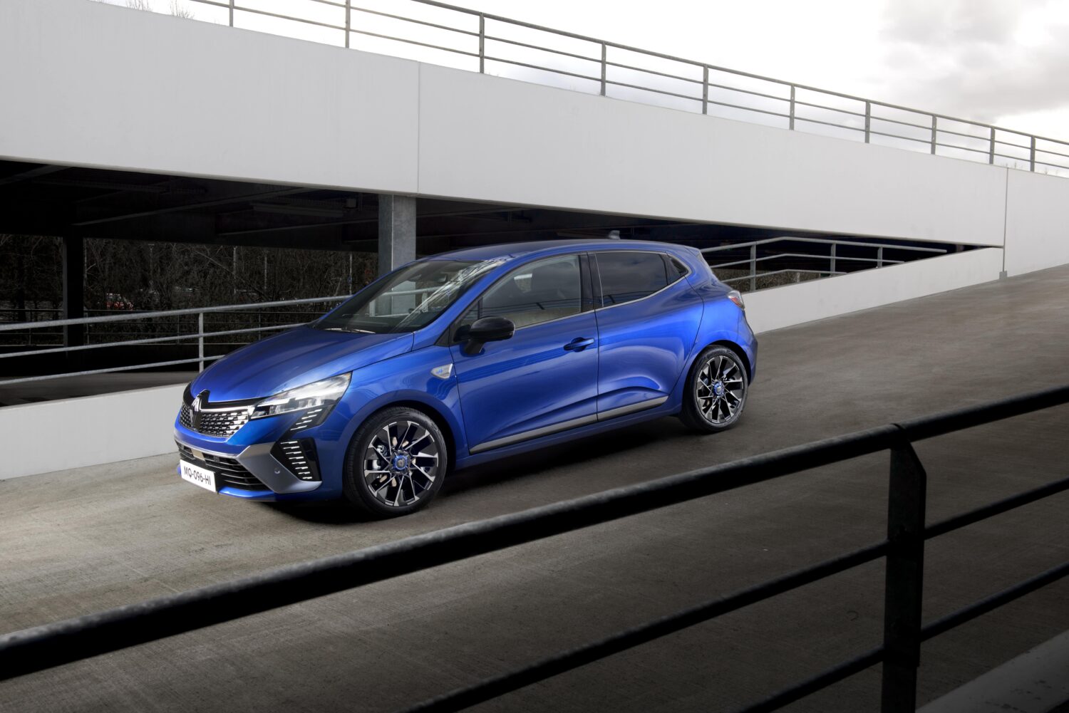 Renault Clio Restylage R Ussi Avec La Finition Esprit Alpine Les