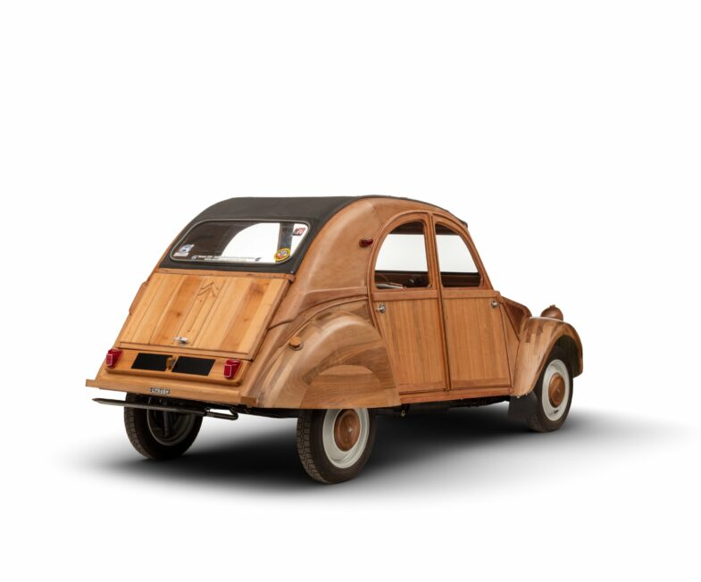 Citroën 2CV en bois